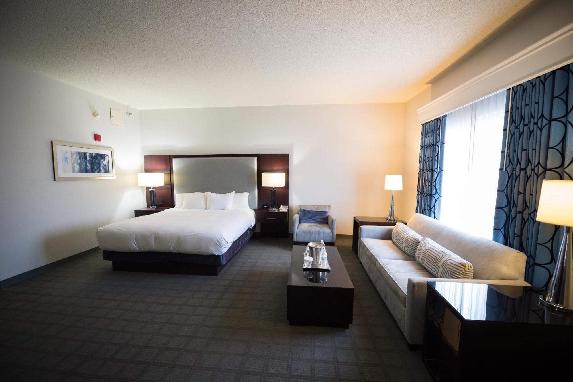 ฮิลตัน สแครนตัน แอนด์ คอนเฟอเรนซ์ เซ็นเตอร์ โฮเต็ล Hotel ภายนอก รูปภาพ